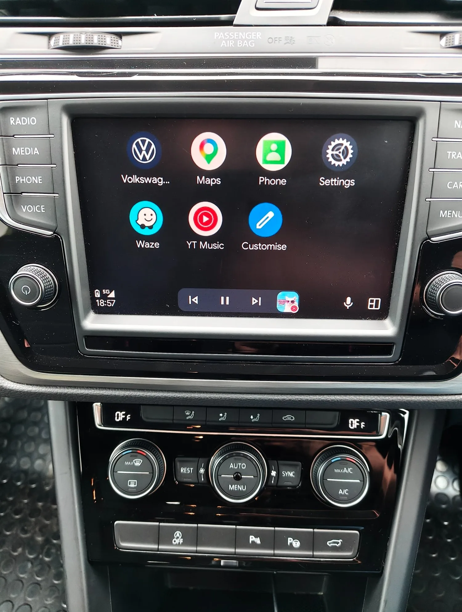 2017 Volkswagen Touran – photo 8