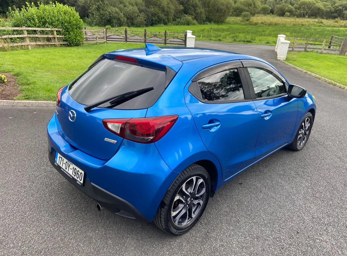 2017 Mazda Demio – photo 6