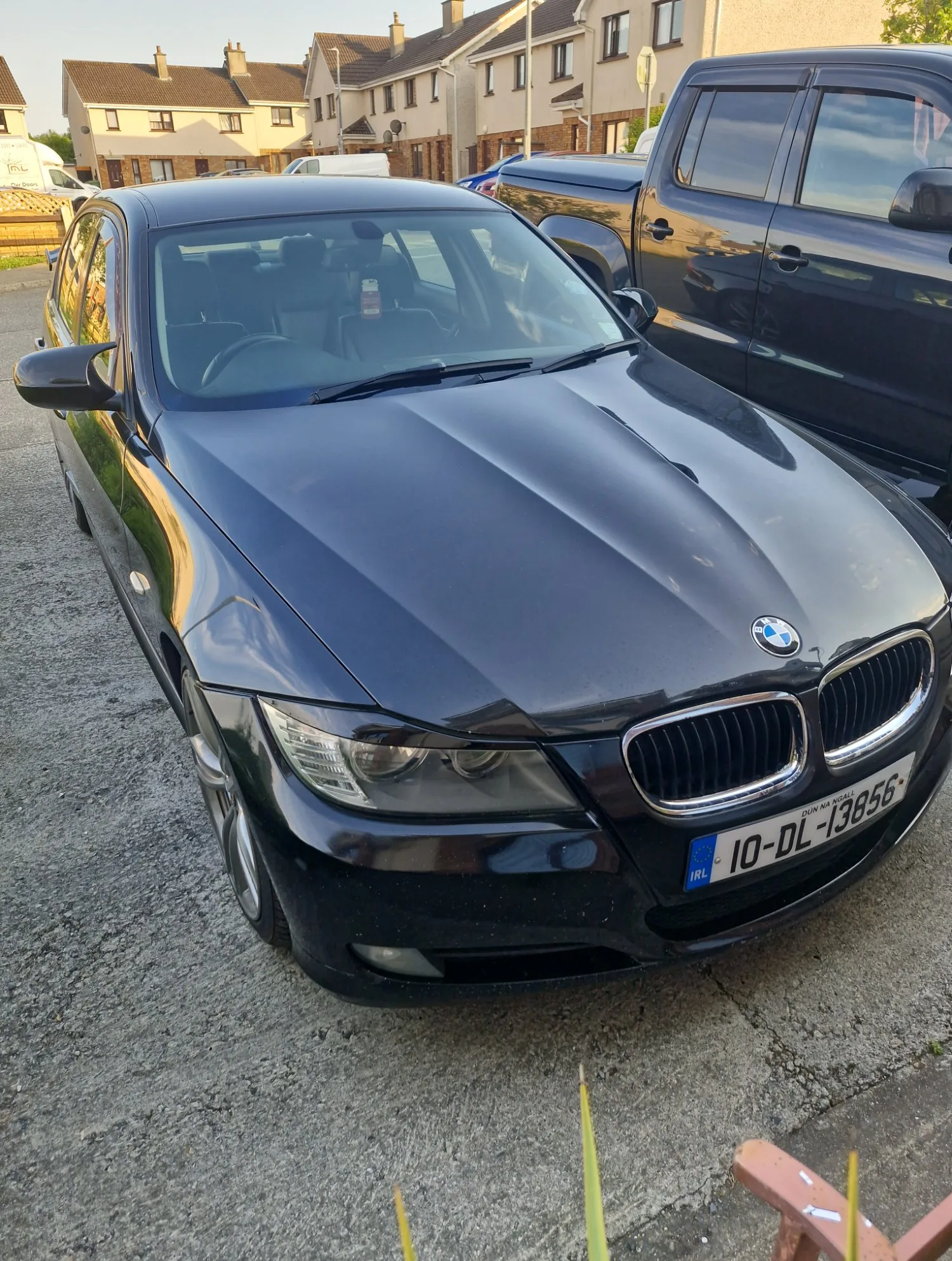 2010 BMW 3 Series – photo 1