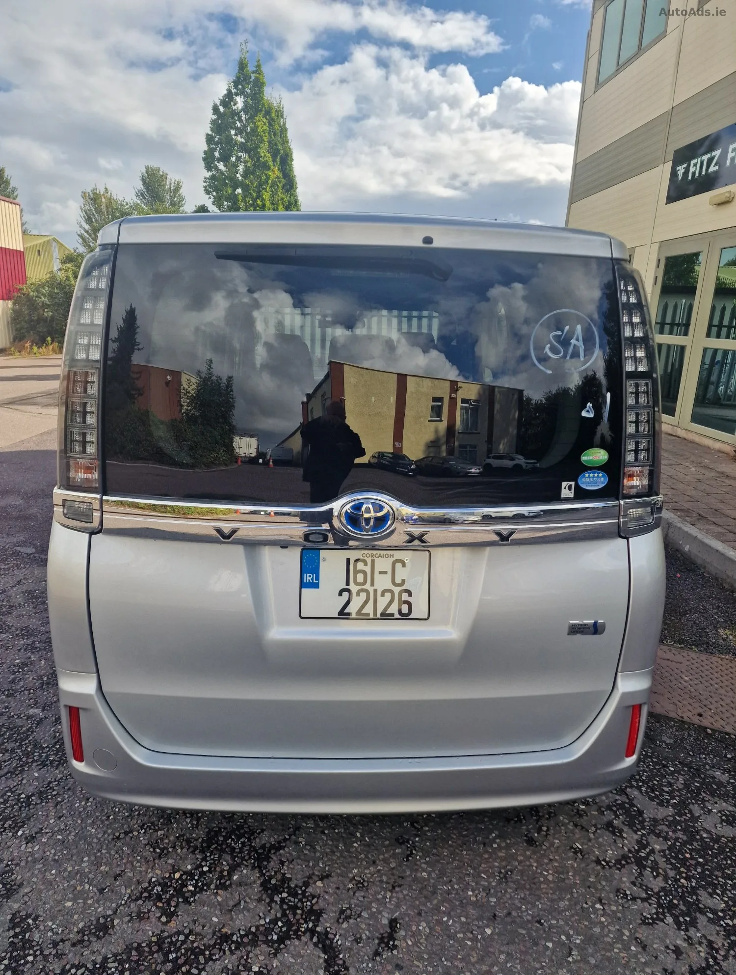 2016 Toyota Voxy – photo 14