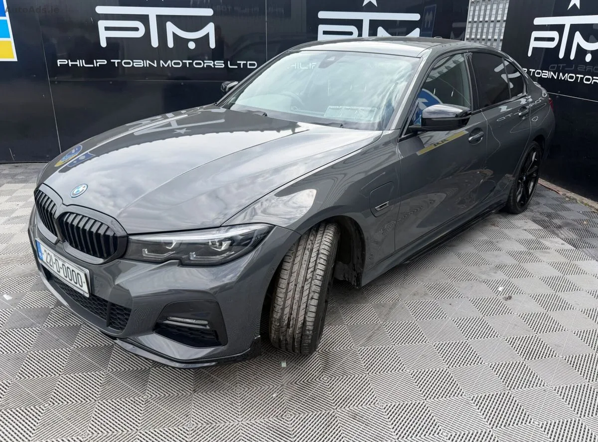 2022 BMW 3-Series – photo 5