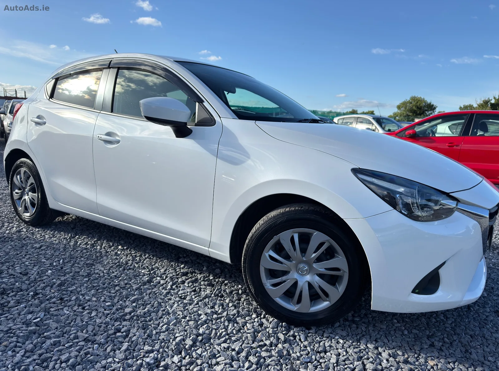 2015 Mazda Demio – photo 7