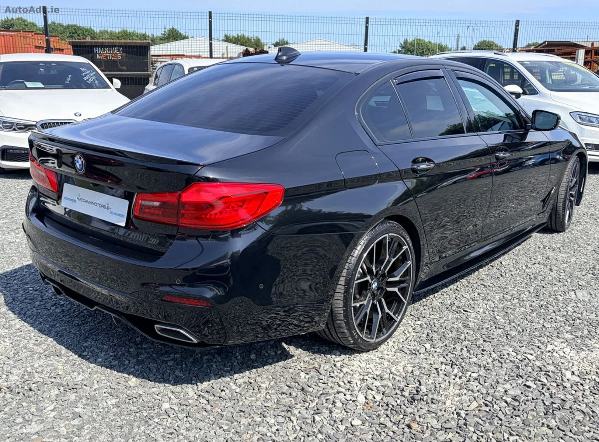 2018 BMW 5-Series – photo 3