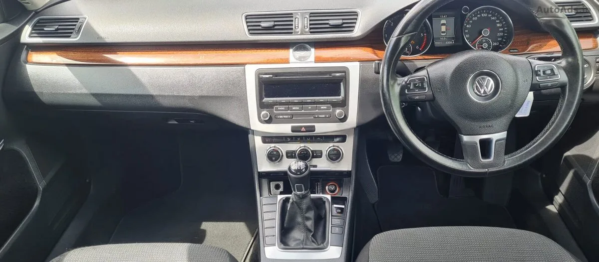 2013 Volkswagen Passat – photo 5