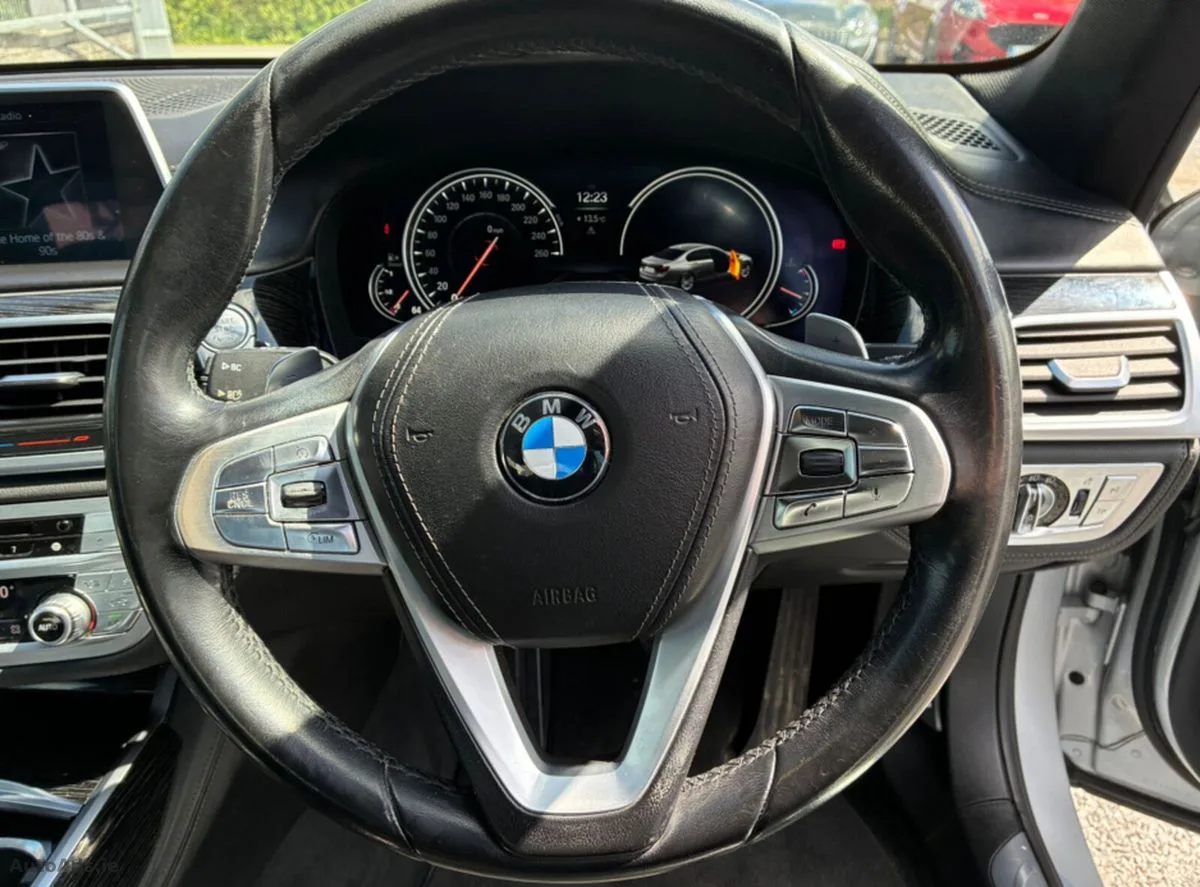 2016 BMW 7-Series – photo 9
