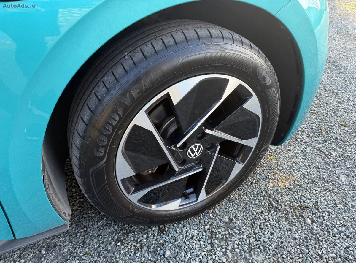 2022 Volkswagen ID.3 – photo 10