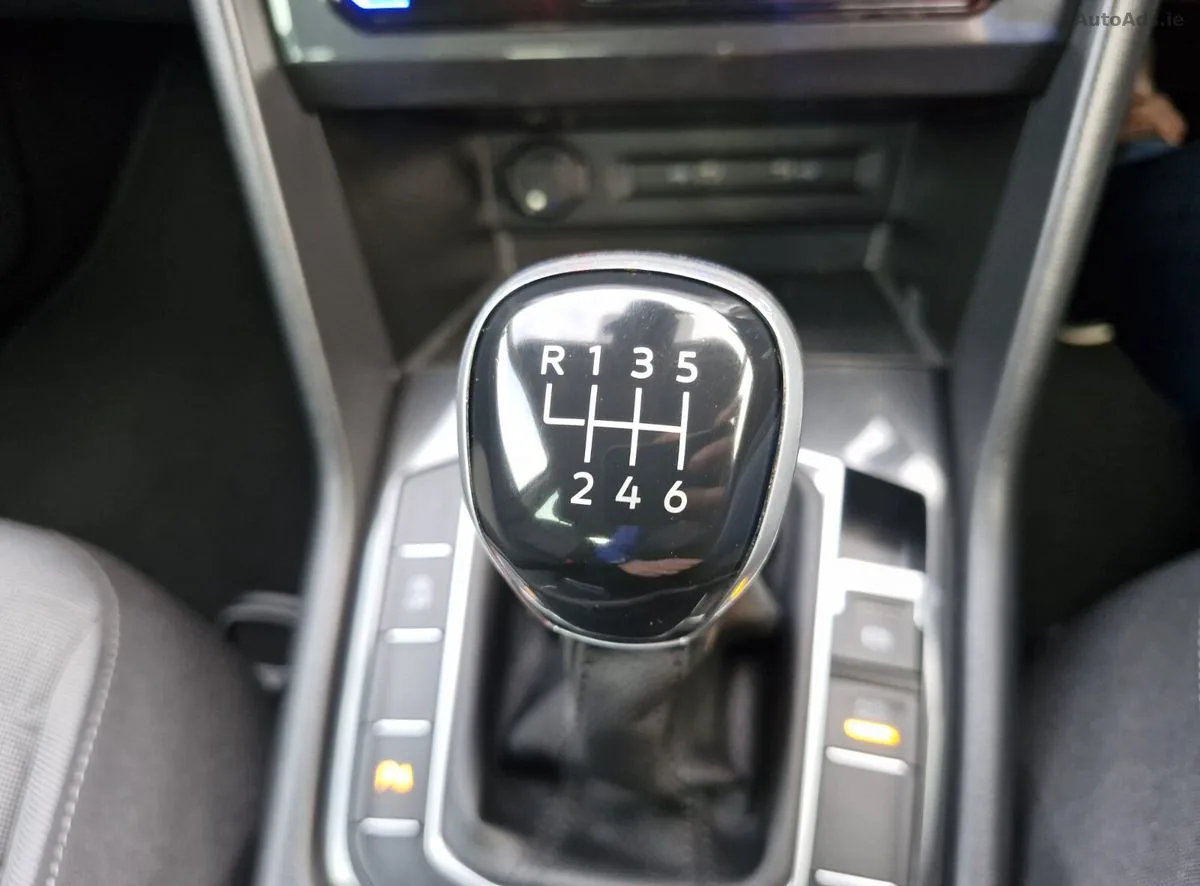 2023 Volkswagen Tiguan – photo 12