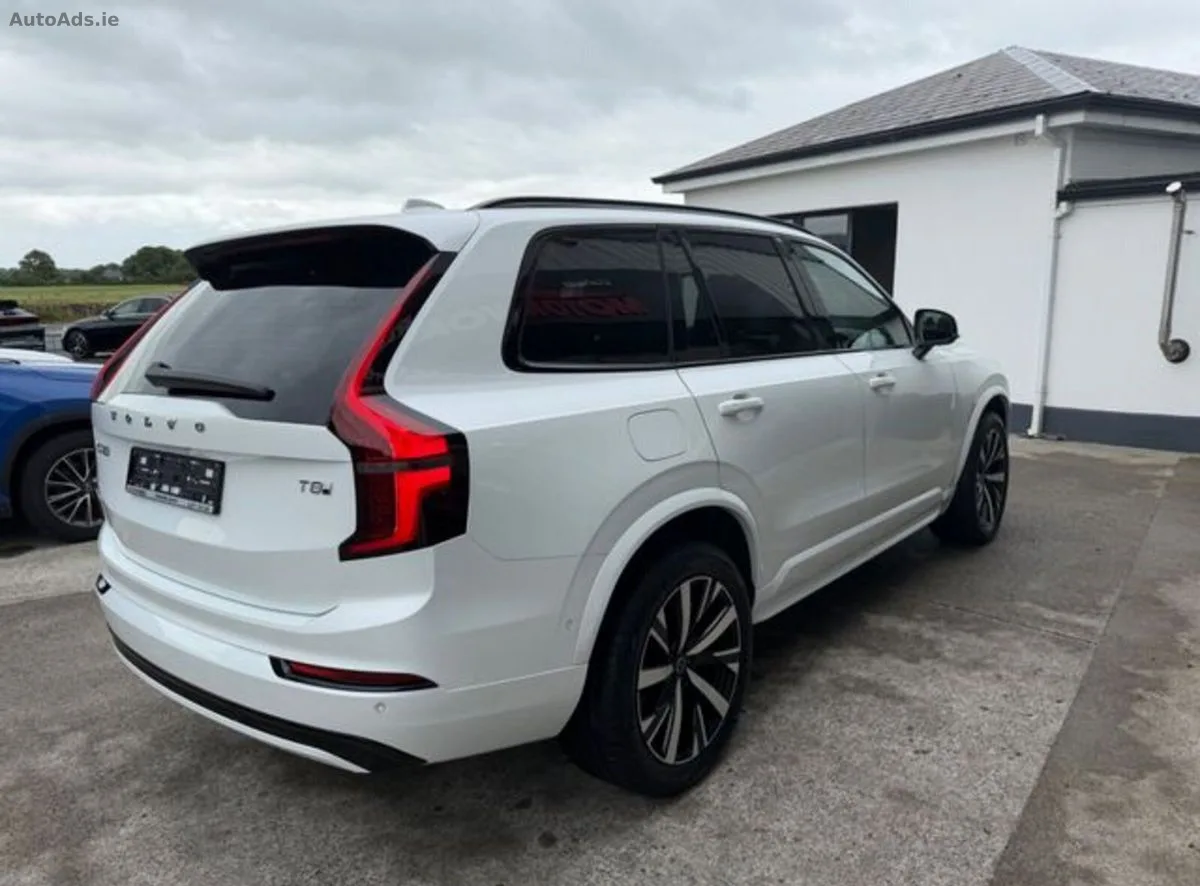 2026 Volvo XC90 – photo 4
