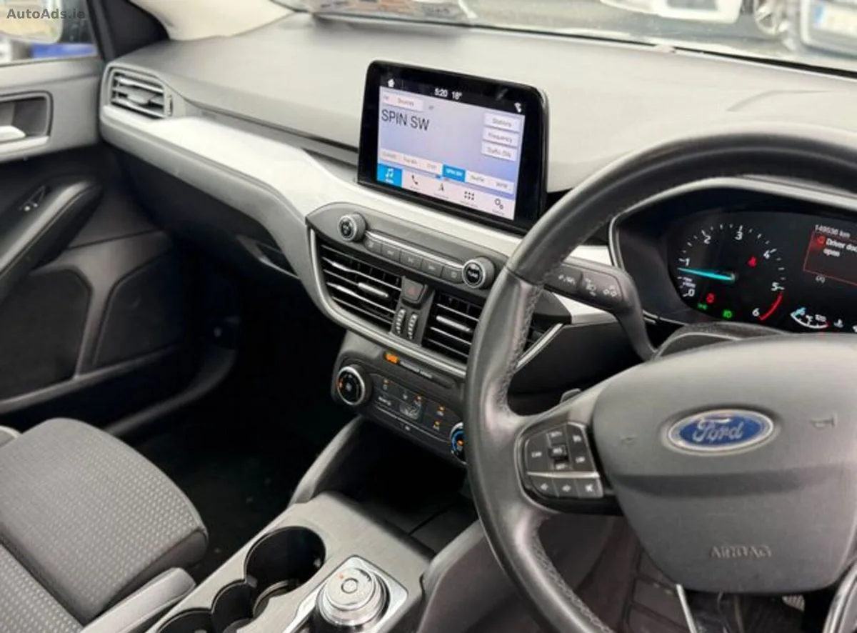 2019 Ford Focus – photo 10