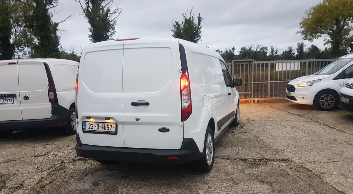 2023 Ford Transit – photo 11