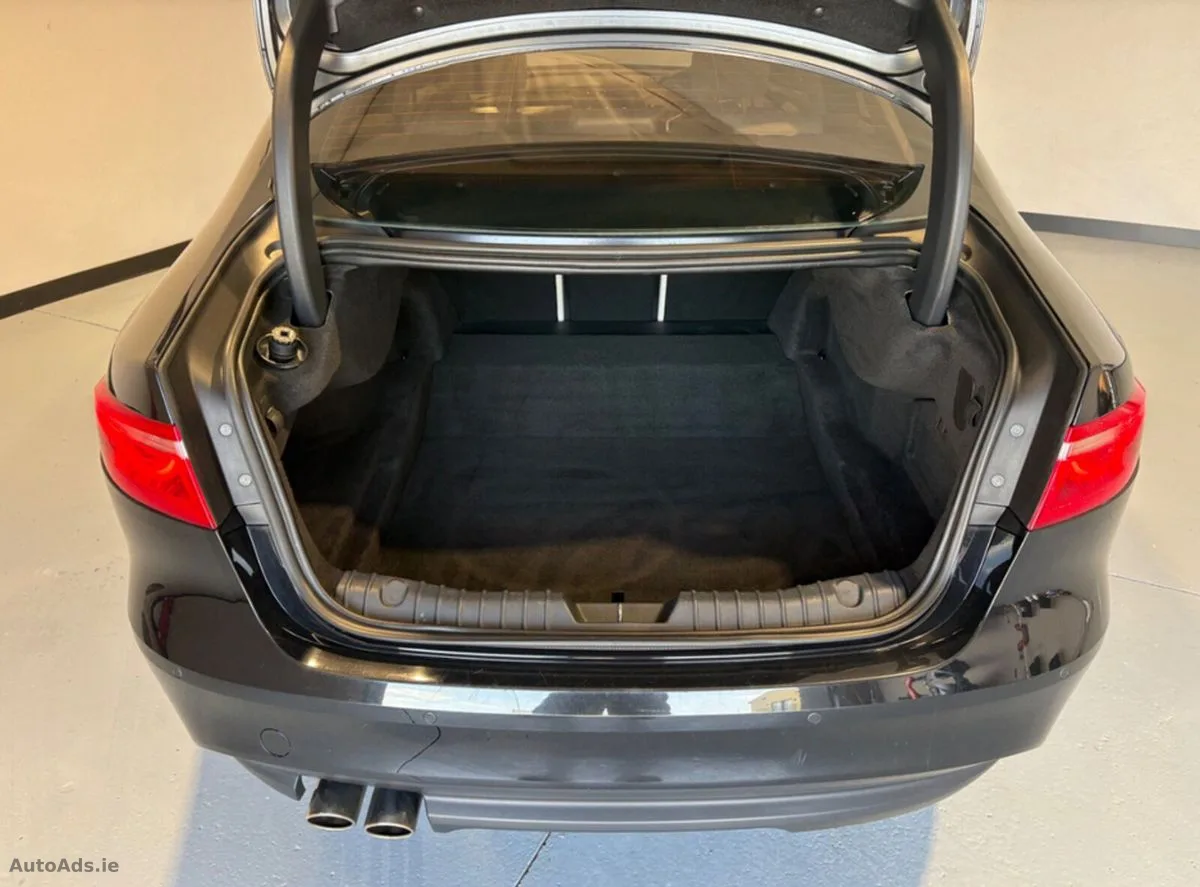 2018 Jaguar XF – photo 13