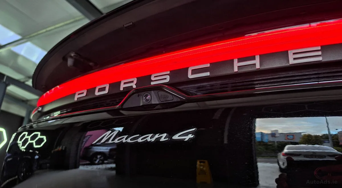 2024 Porsche Macan – photo 15