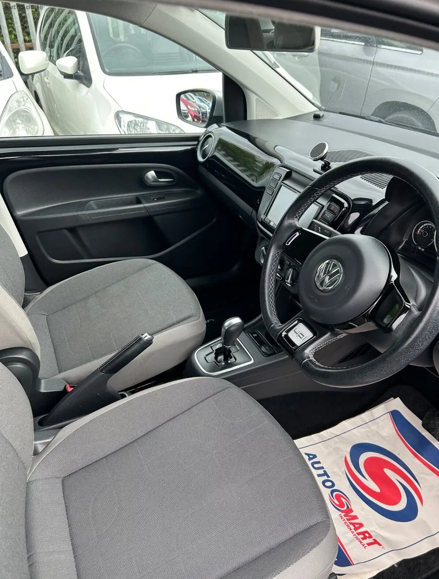 2016 Volkswagen up! – photo 11