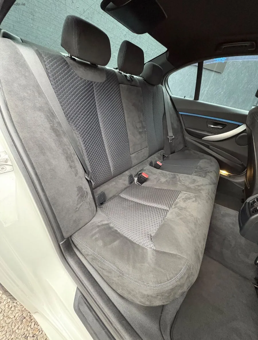 2016 BMW 3-Series – photo 14