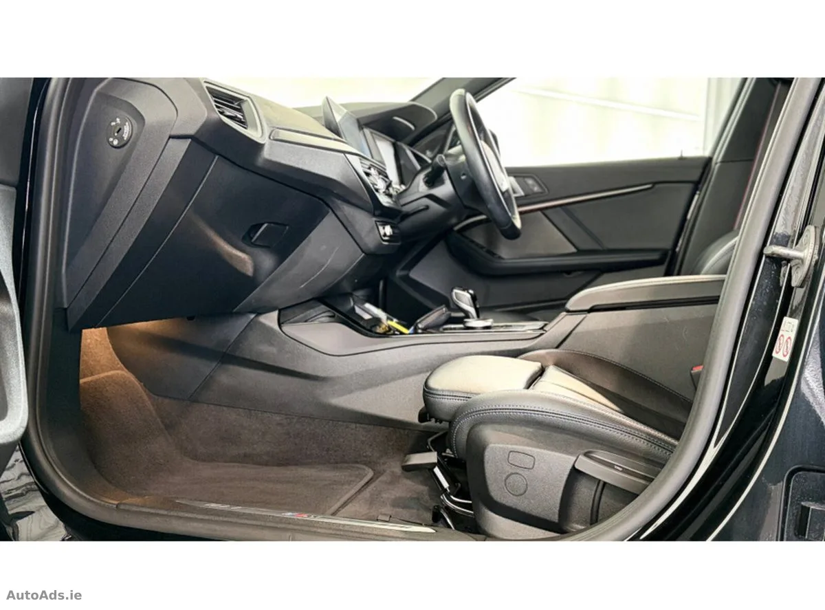 2024 BMW 1-Series – photo 9