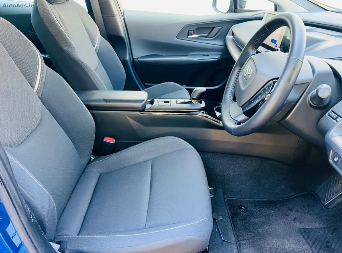 2023 Toyota Prius – photo 17