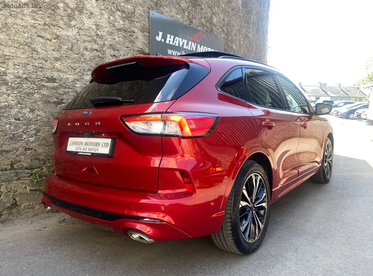 2022 Ford Kuga – photo 4