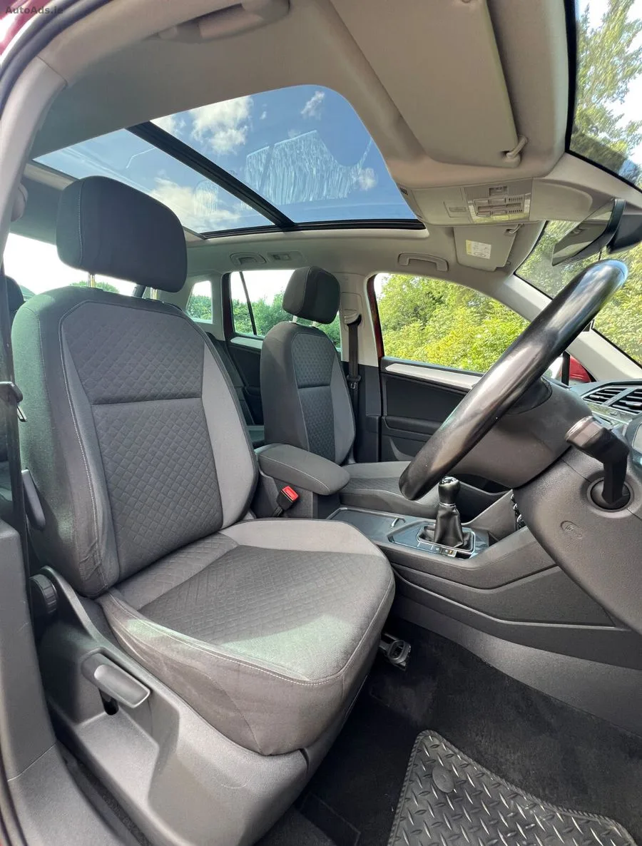 2017 Volkswagen Tiguan – photo 14