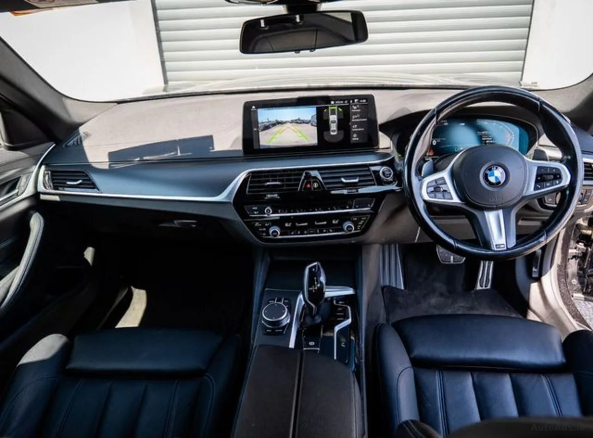 2020 BMW 5-Series – photo 9