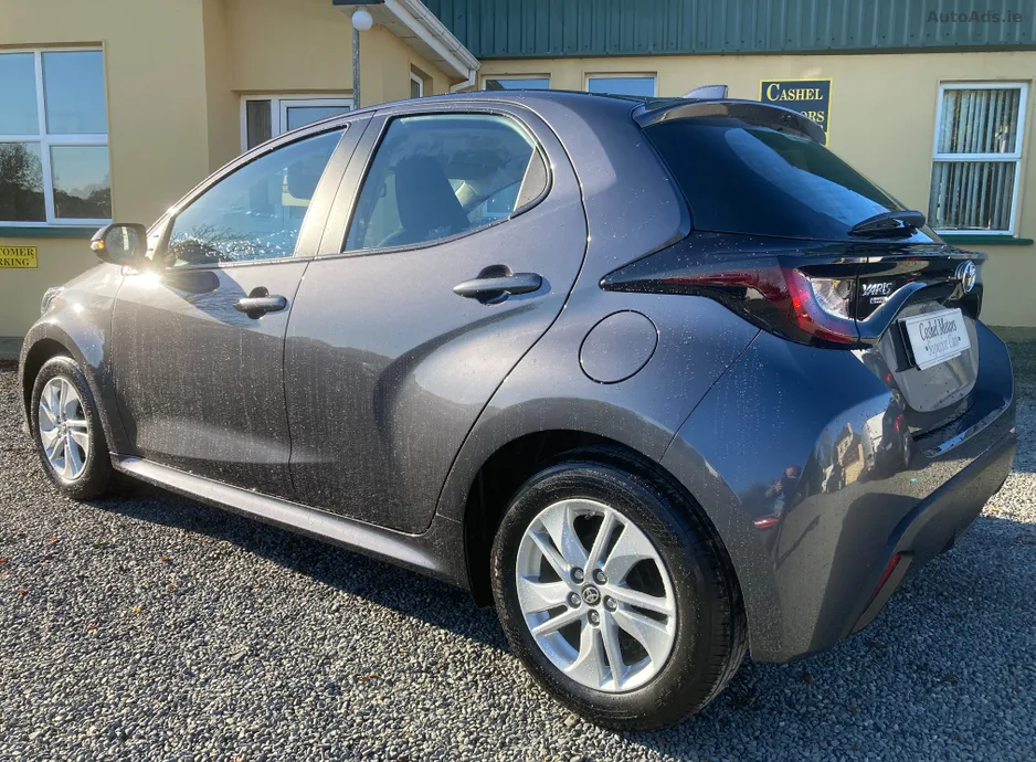 2024 Toyota Yaris – photo 3