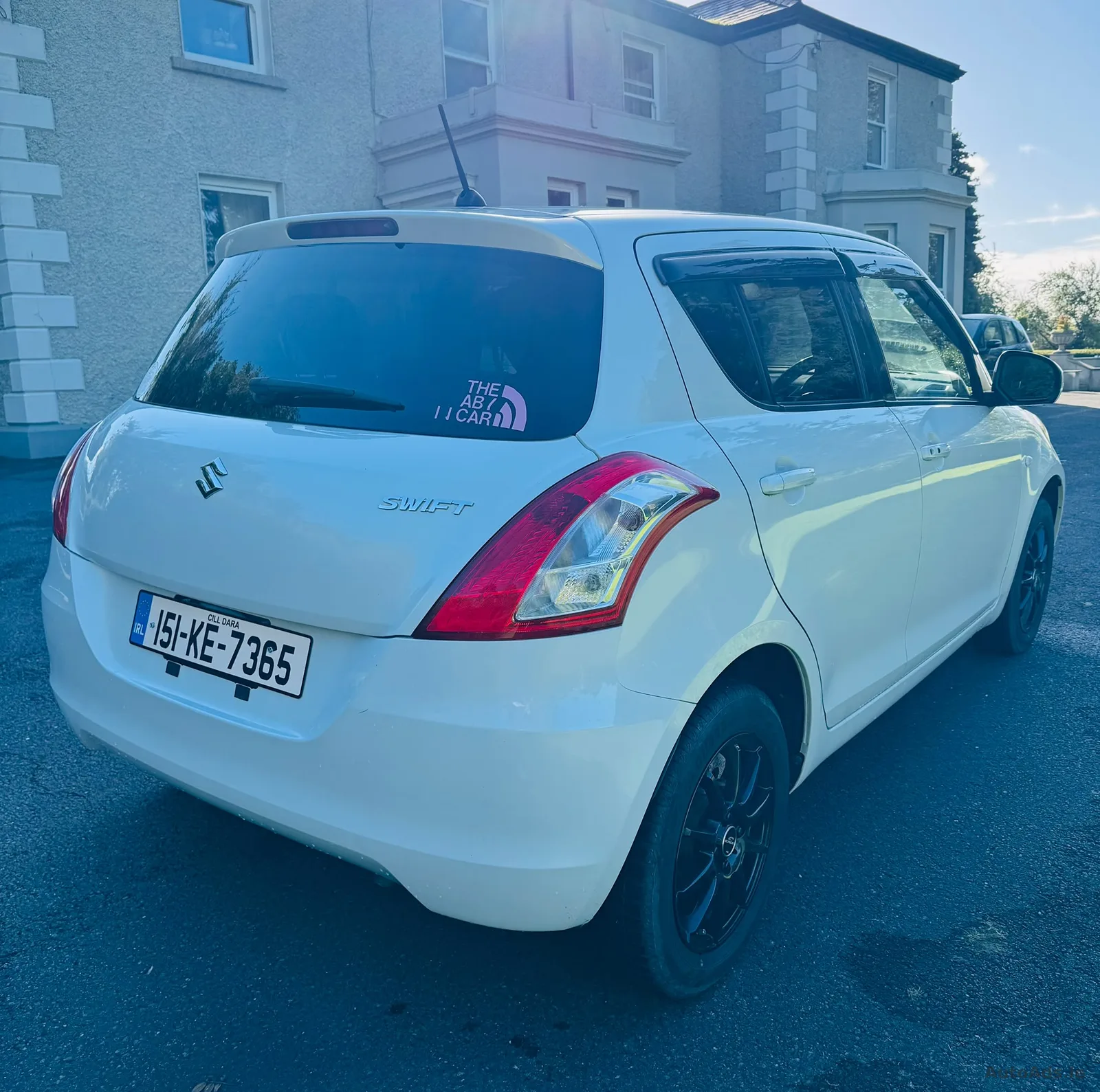 2015 Suzuki Swift – photo 7