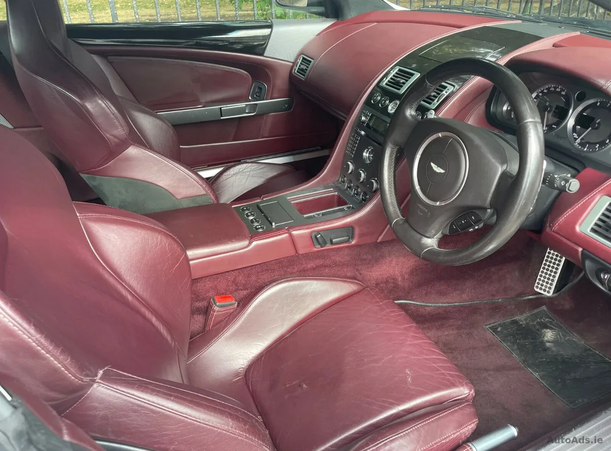 2005 Aston Martin DB9 – photo 7