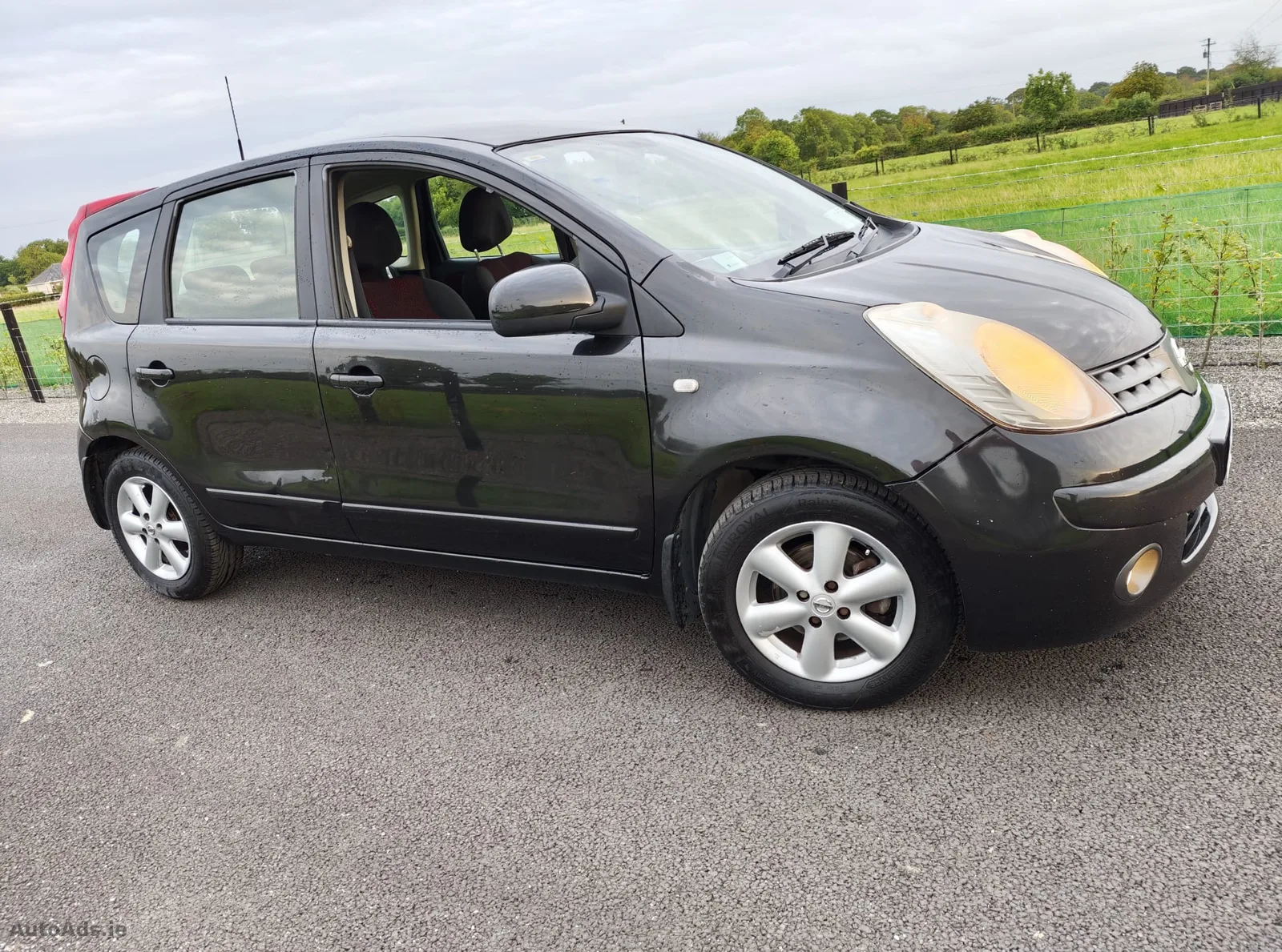 2010 Nissan Note – photo 2
