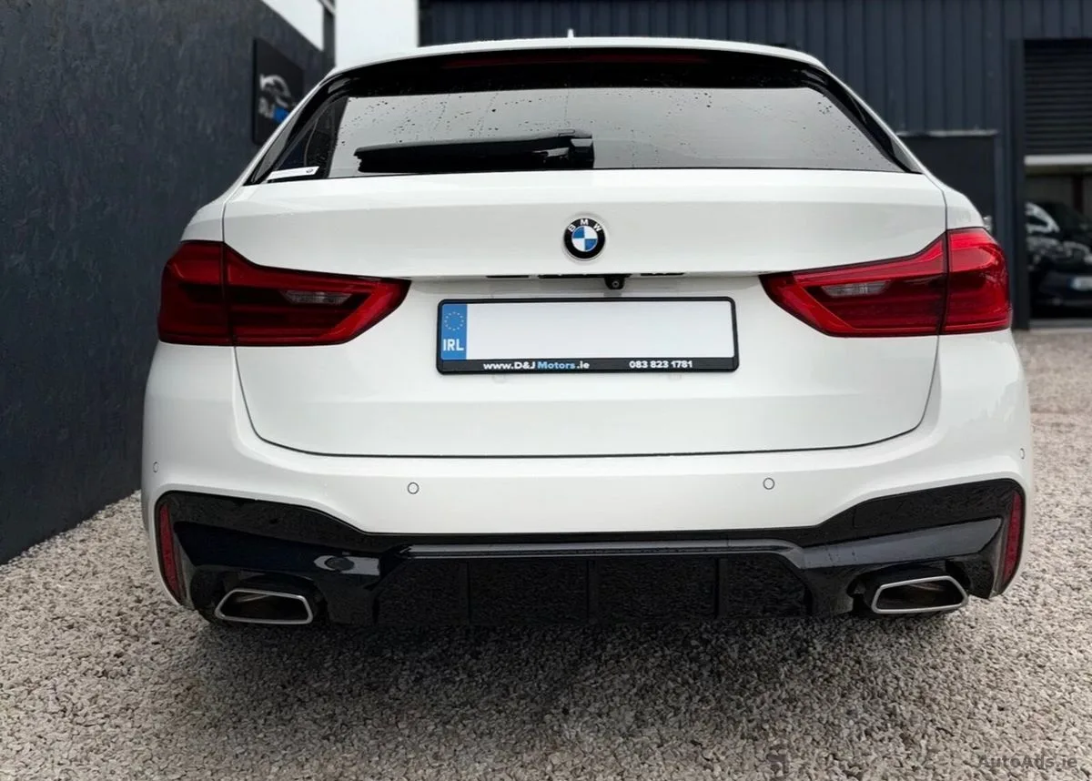 2017 BMW 5-Series – photo 9