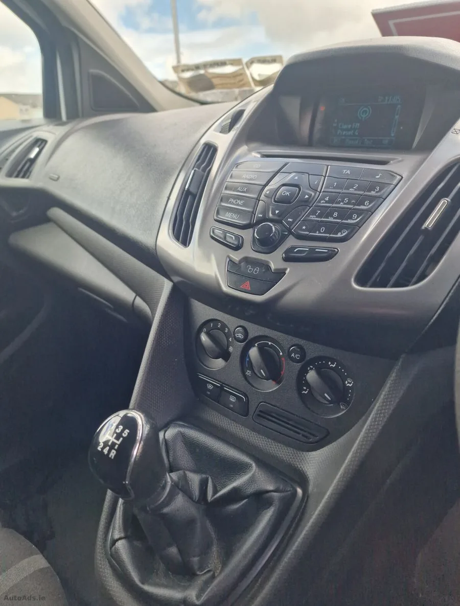 2014 Ford Transit – photo 10
