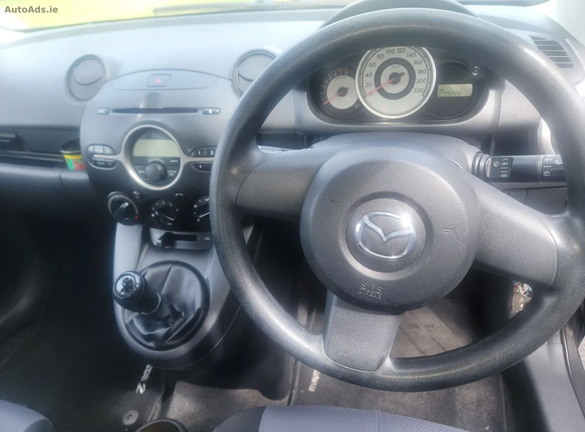 2009 Mazda Mazda2 – photo 5