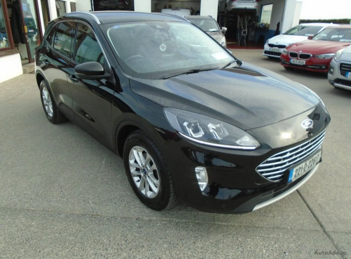 2022 Ford Kuga – photo 3
