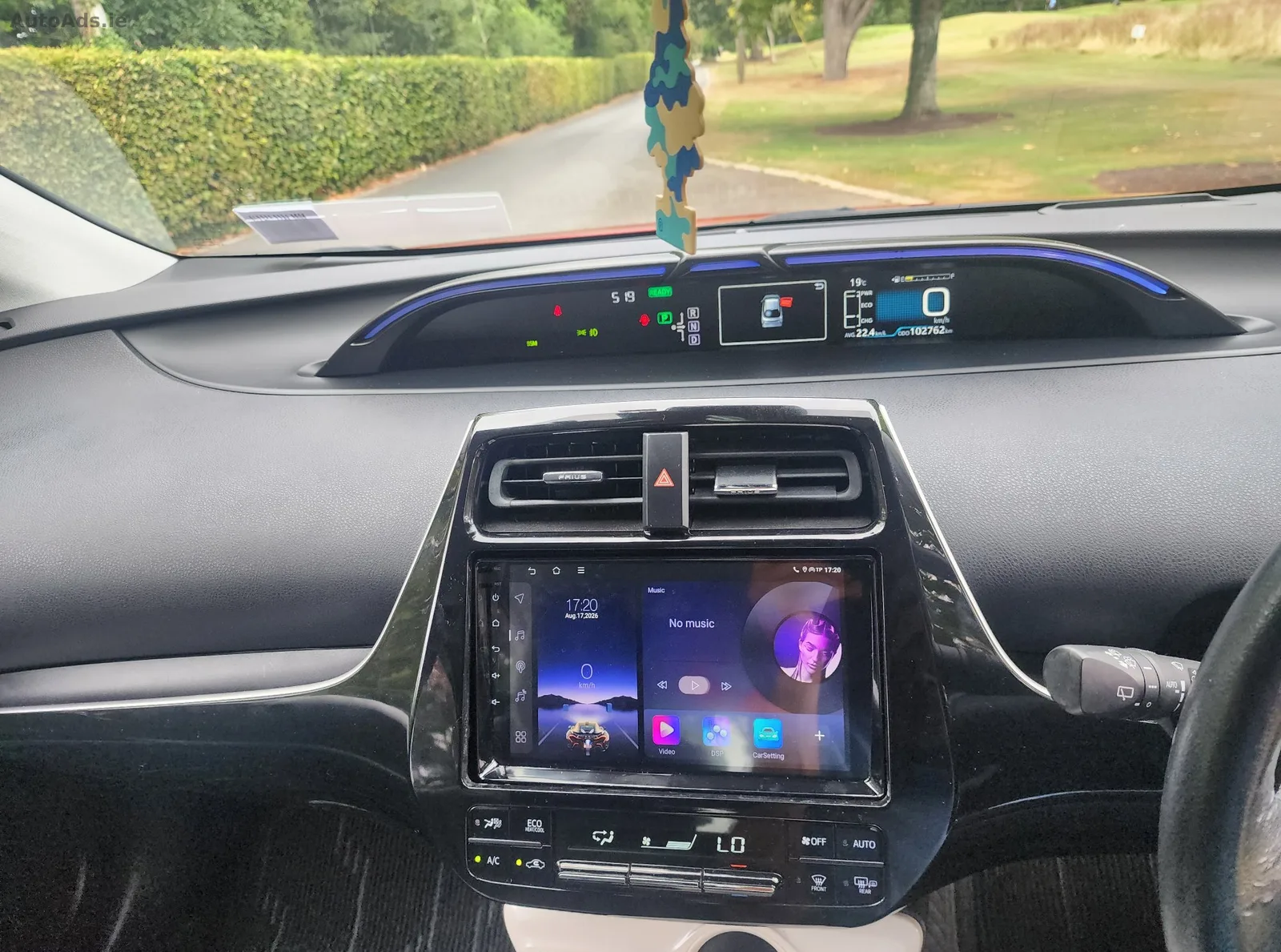 2016 Toyota Prius – photo 6