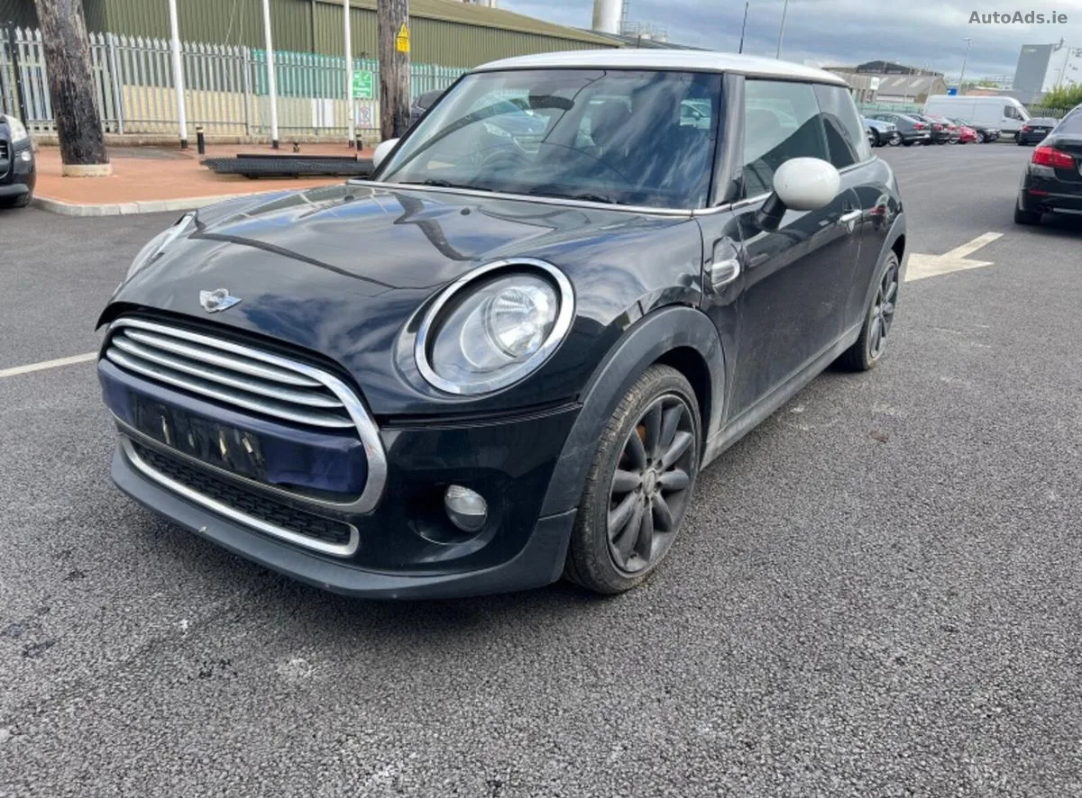 14 MINI COOPER D Breaking