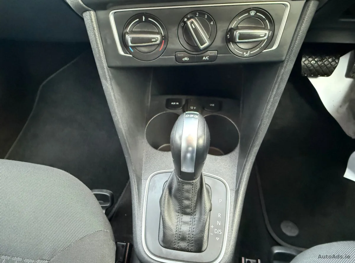 2016 Volkswagen Polo – photo 17
