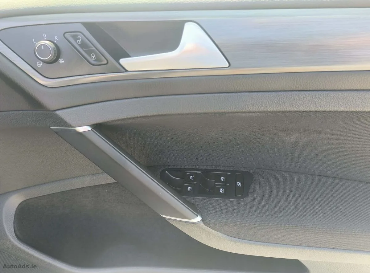 2020 Volkswagen Golf – photo 14