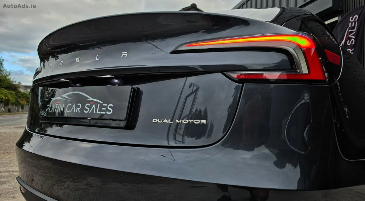 2024 Tesla Model 3 – photo 8