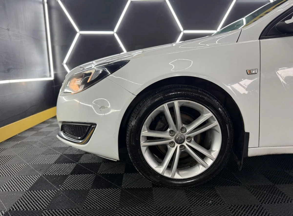 2015 Opel Insignia – photo 14