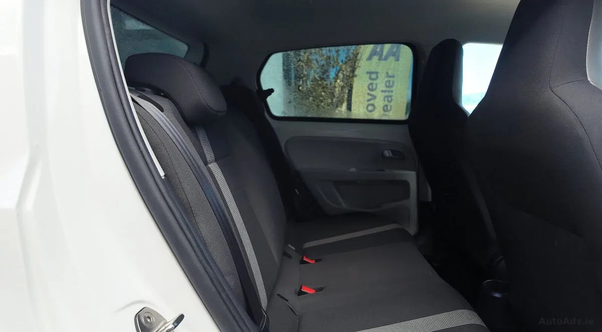 2019 Volkswagen up! – photo 16