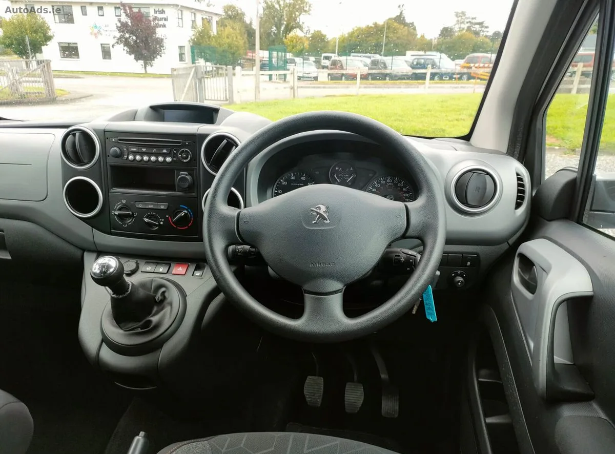 2018 Peugeot Partner – photo 13