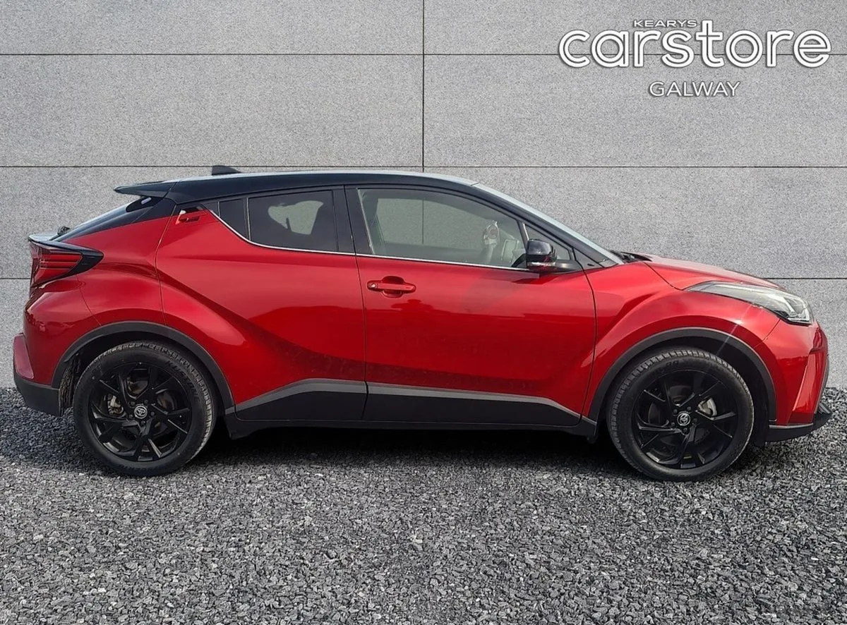 2021 Toyota C-HR – photo 2