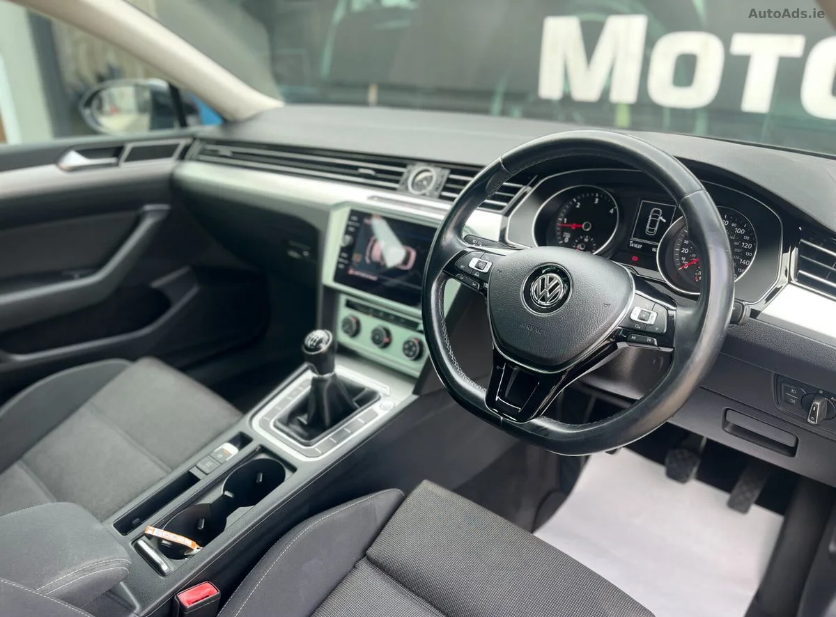 2018 Volkswagen Passat – photo 7