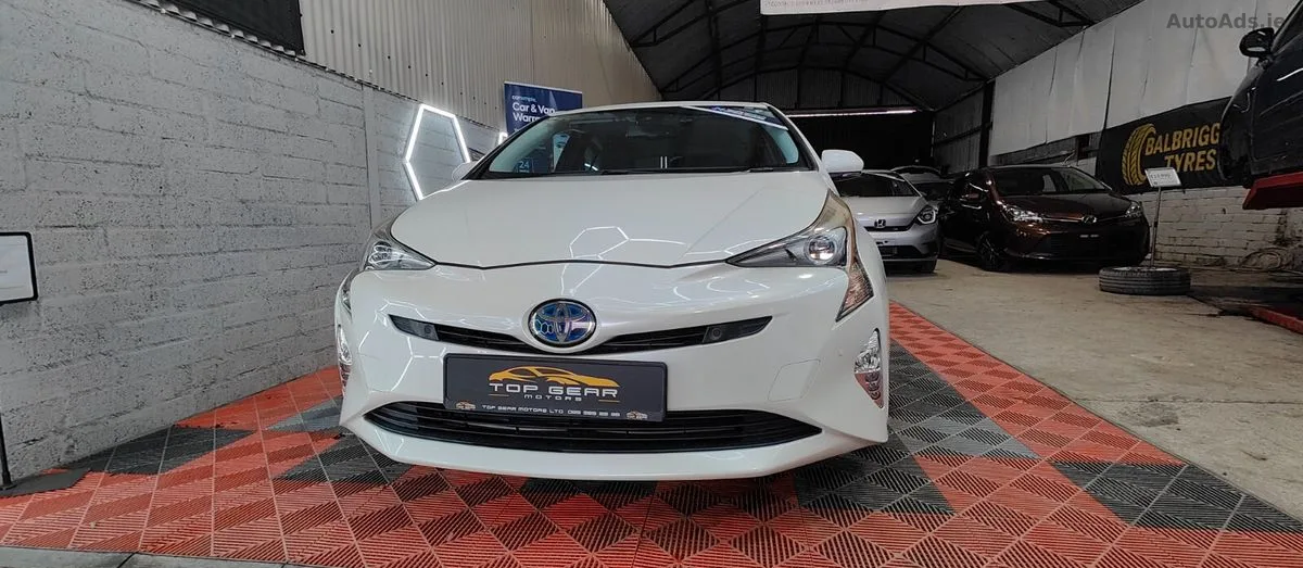 2017 Toyota Prius – photo 3