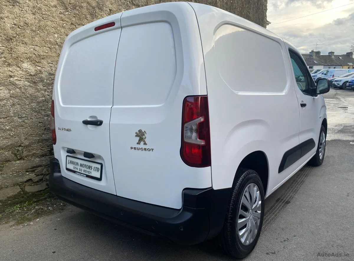 2021 Peugeot Partner – photo 4