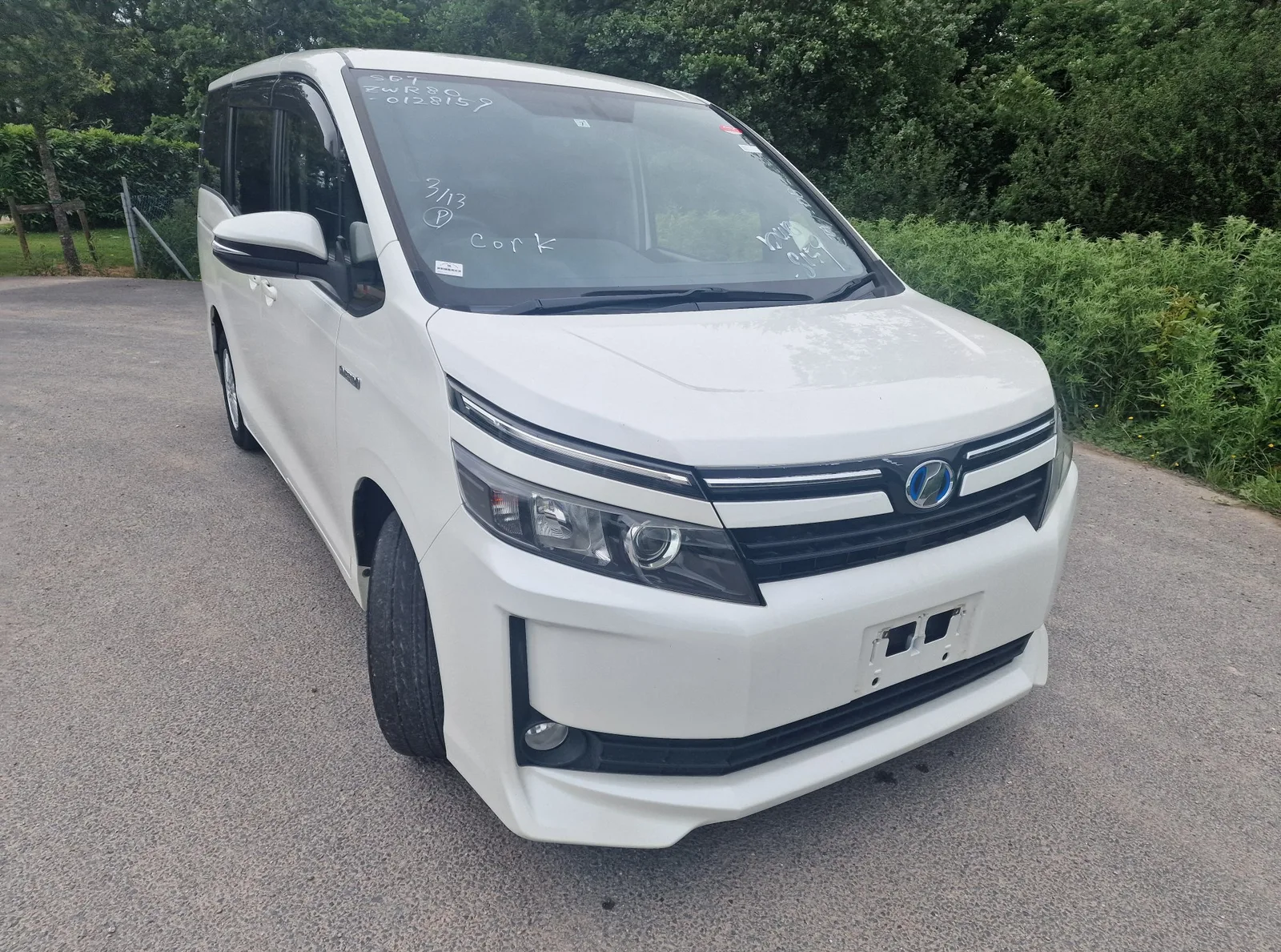 2015 Toyota Voxy