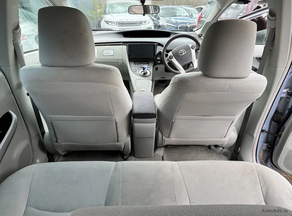 2010 Toyota Prius – photo 5