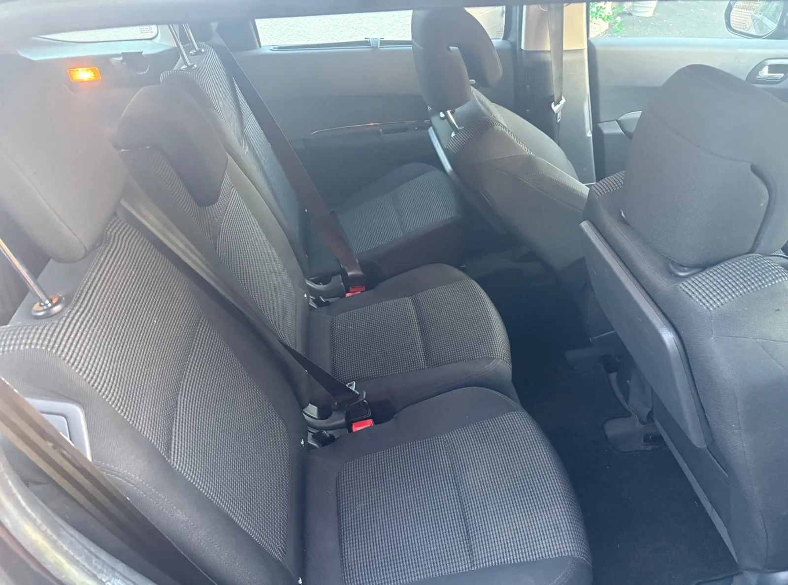 2011 Peugeot 5008 – photo 5