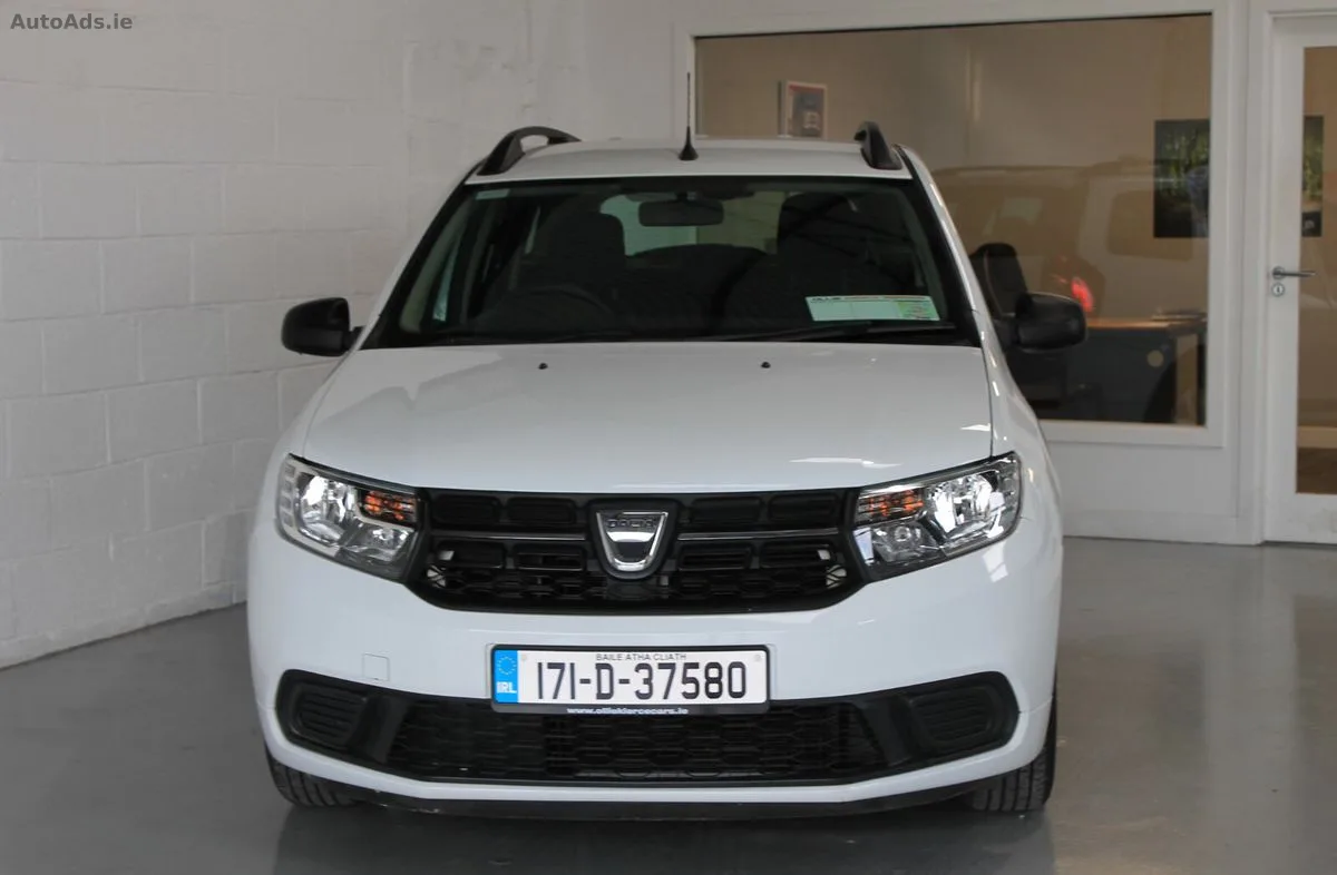 2017 Dacia Logan – photo 2