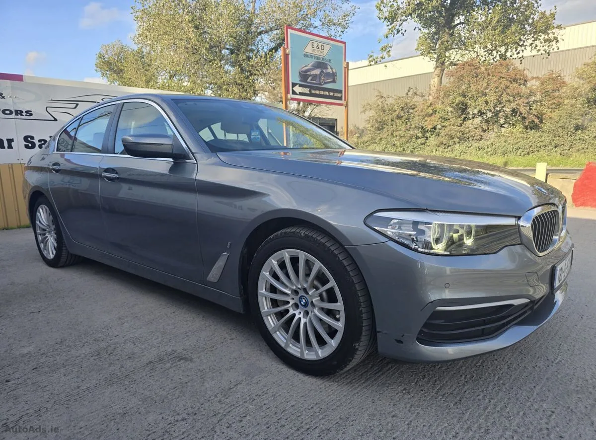 2018 BMW 5-Series – photo 7