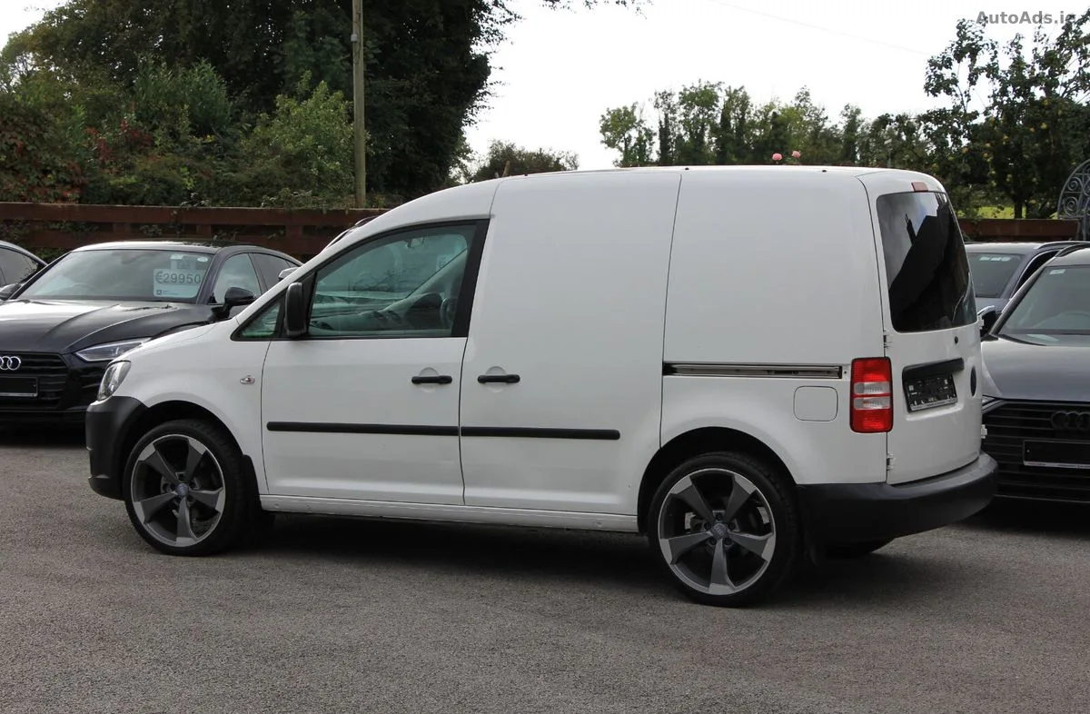 2013 Volkswagen Caddy – photo 8