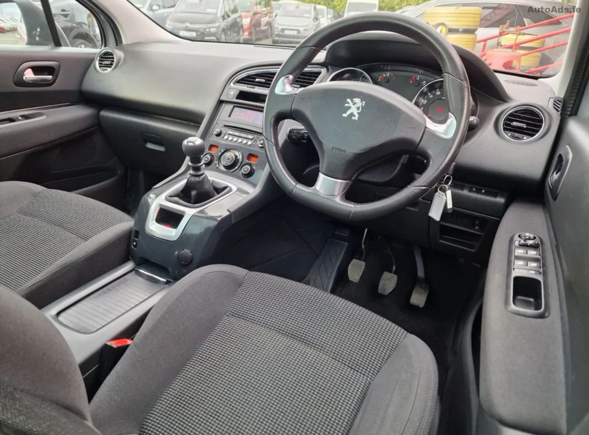 2016 Peugeot 5008 – photo 9